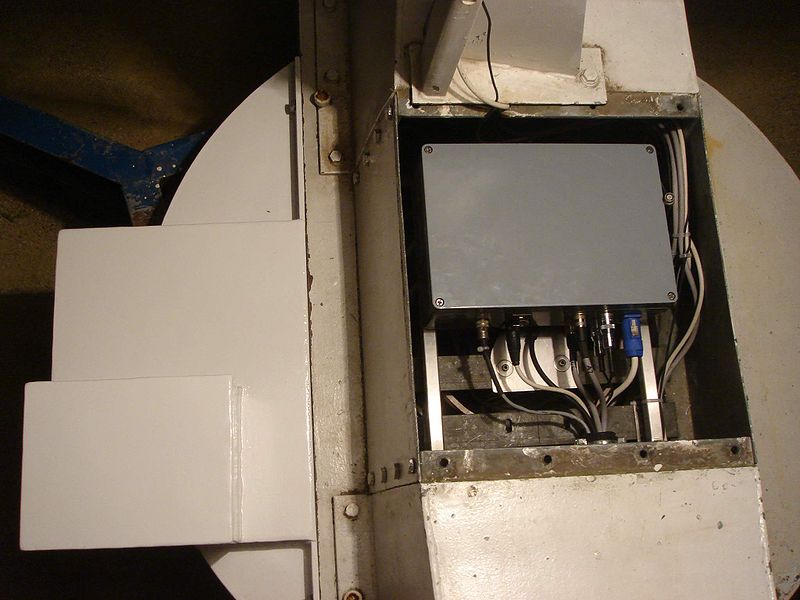 Datei:Rt-base open1.JPG